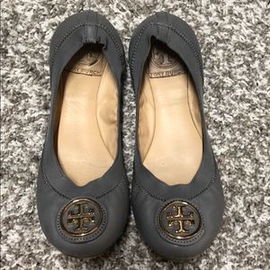 Tory Burch Gray Ballet Flats! Size 6